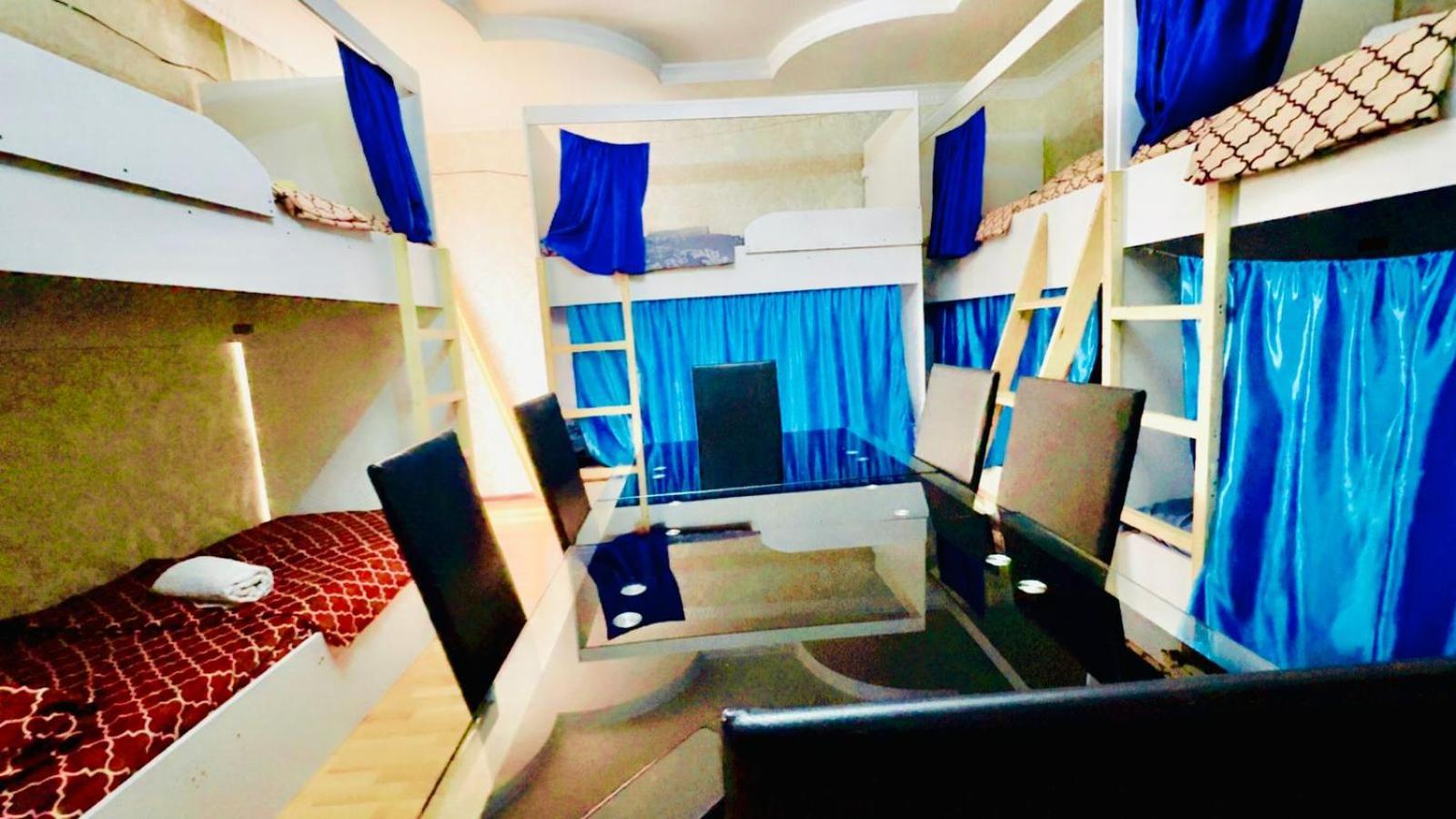 Central Baku Hostel Eksteriør billede