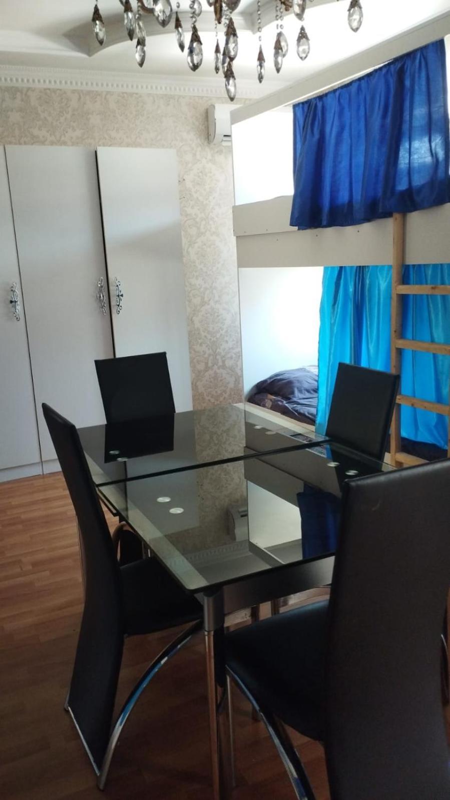 Central Baku Hostel Eksteriør billede