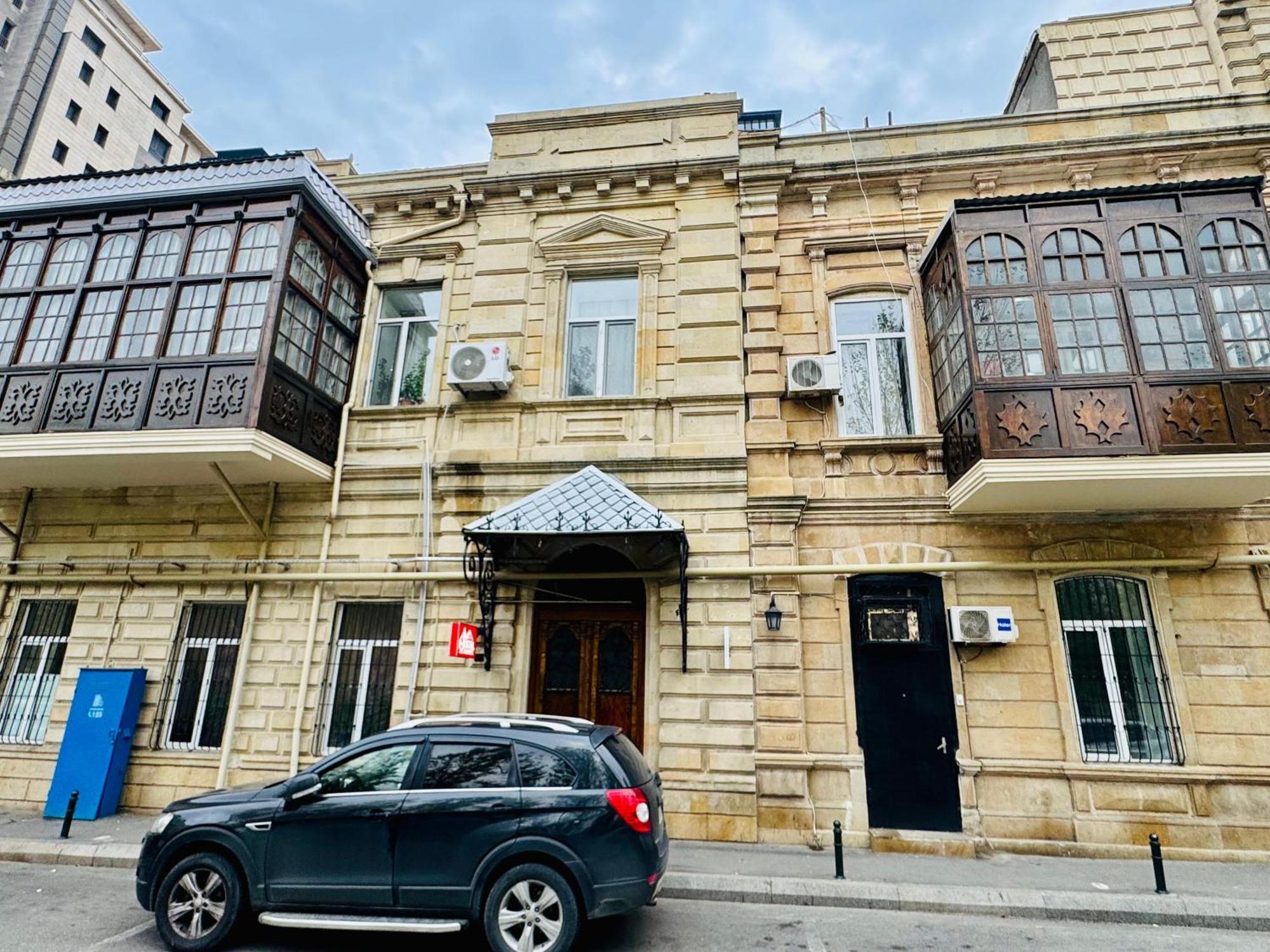 Central Baku Hostel Eksteriør billede