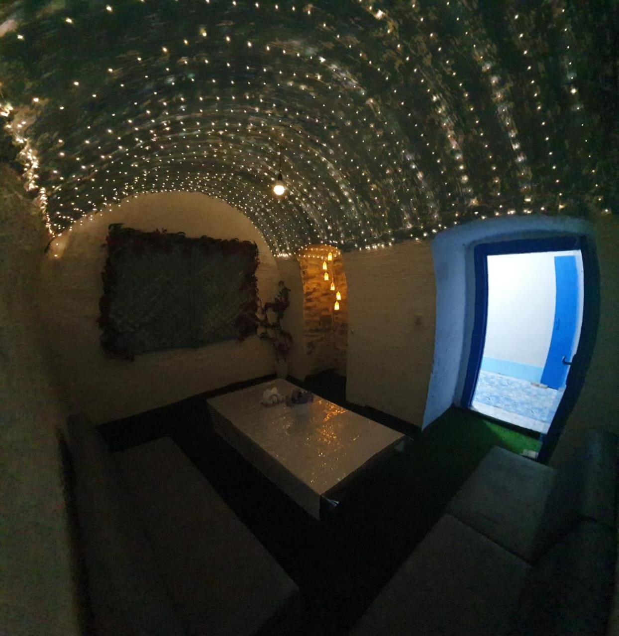 Central Baku Hostel Eksteriør billede