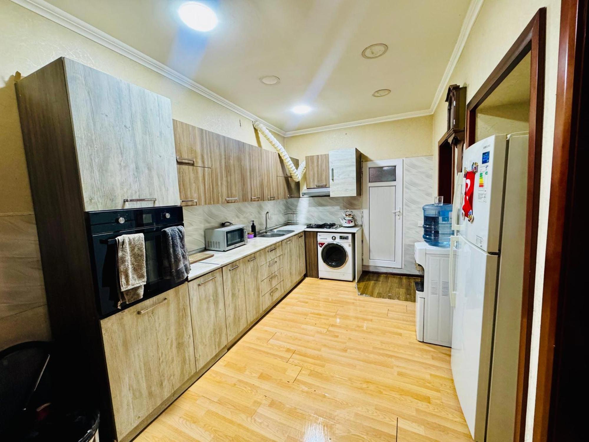 Central Baku Hostel Eksteriør billede